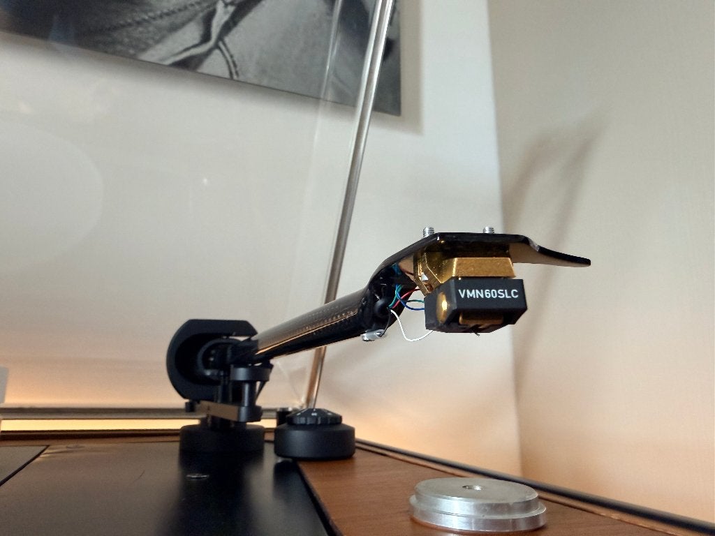 PRO-JECT EVO 12" + AQVOX 5din XLR, TV, Hi-fi & Vidéo, Tourne-disques, Enlèvement ou Envoi, Comme neuf, Pièce tourne-disques, Autres marques