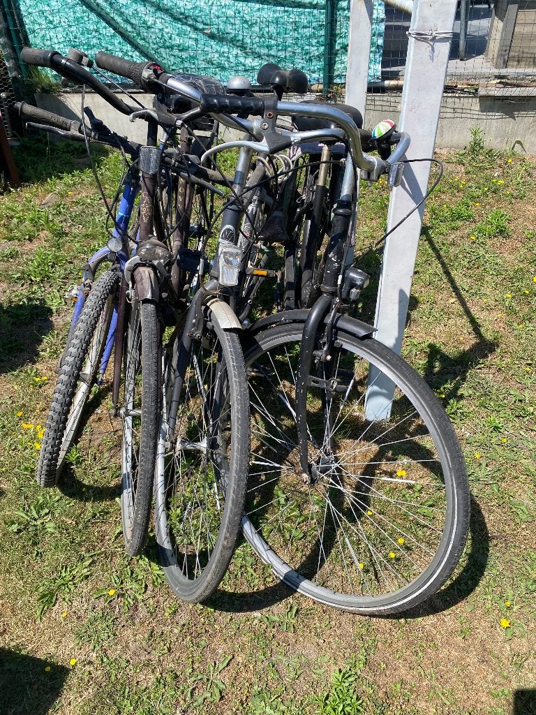 4 gratis fietsen, Enlèvement, Utilisé