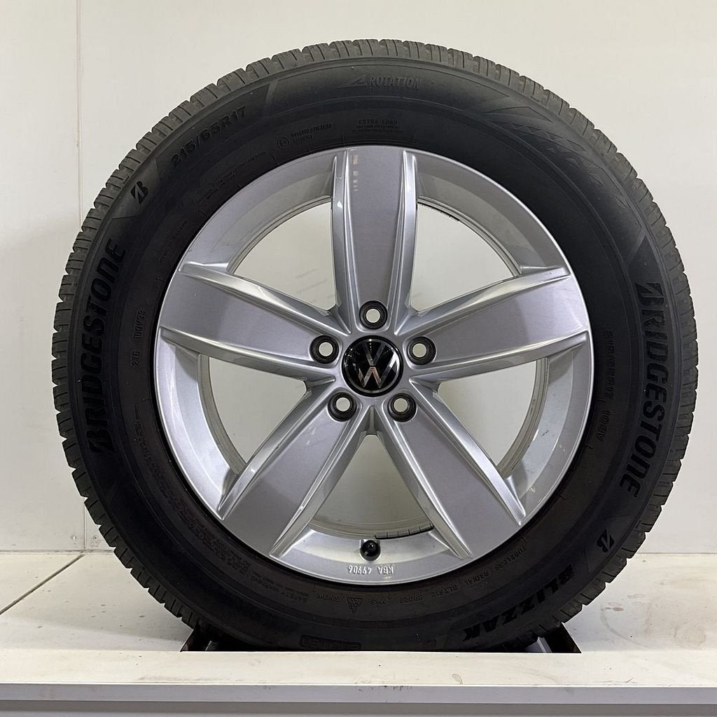 VOLKSWAGEN TIGUAN PASSAT VELGEN SET WINTERBANDEN 17 INCH, -, -, Banden en Velgen, 17 inch