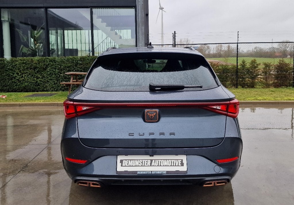 Cupra Leon ST Hybride/Carplay/HTD SEATS/Inductieladen/Camera, Autos, Argent ou Gris, Achat, Entreprise, Garantie prolongée