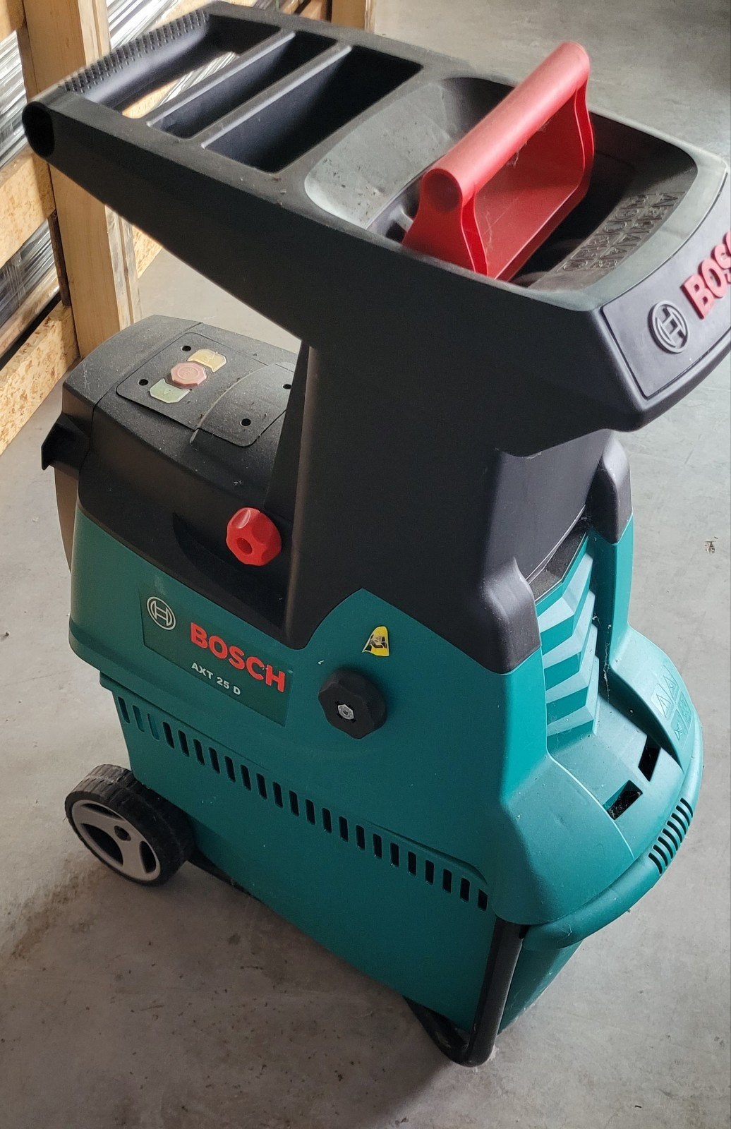 Bosch hakselaar AXT 25 D nieuw, Jardin & Terrasse, Enlèvement