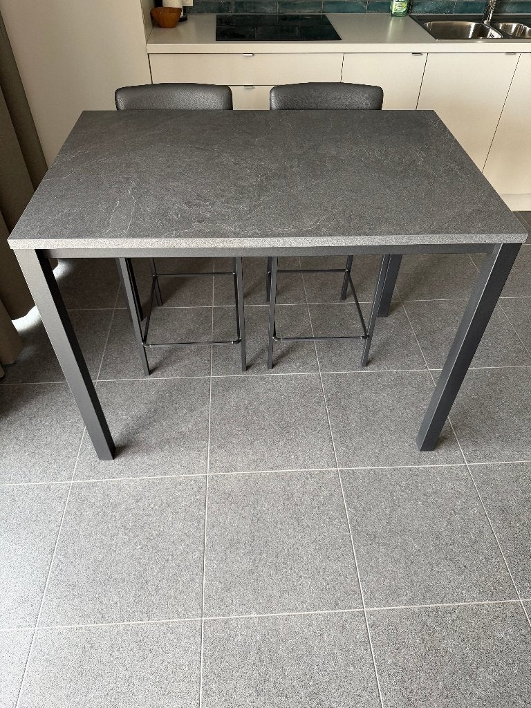 Handige tafel plus stoelen, Huis en Inrichting, Ophalen, 50 tot 100 cm, 100 tot 150 cm, Zo goed als nieuw