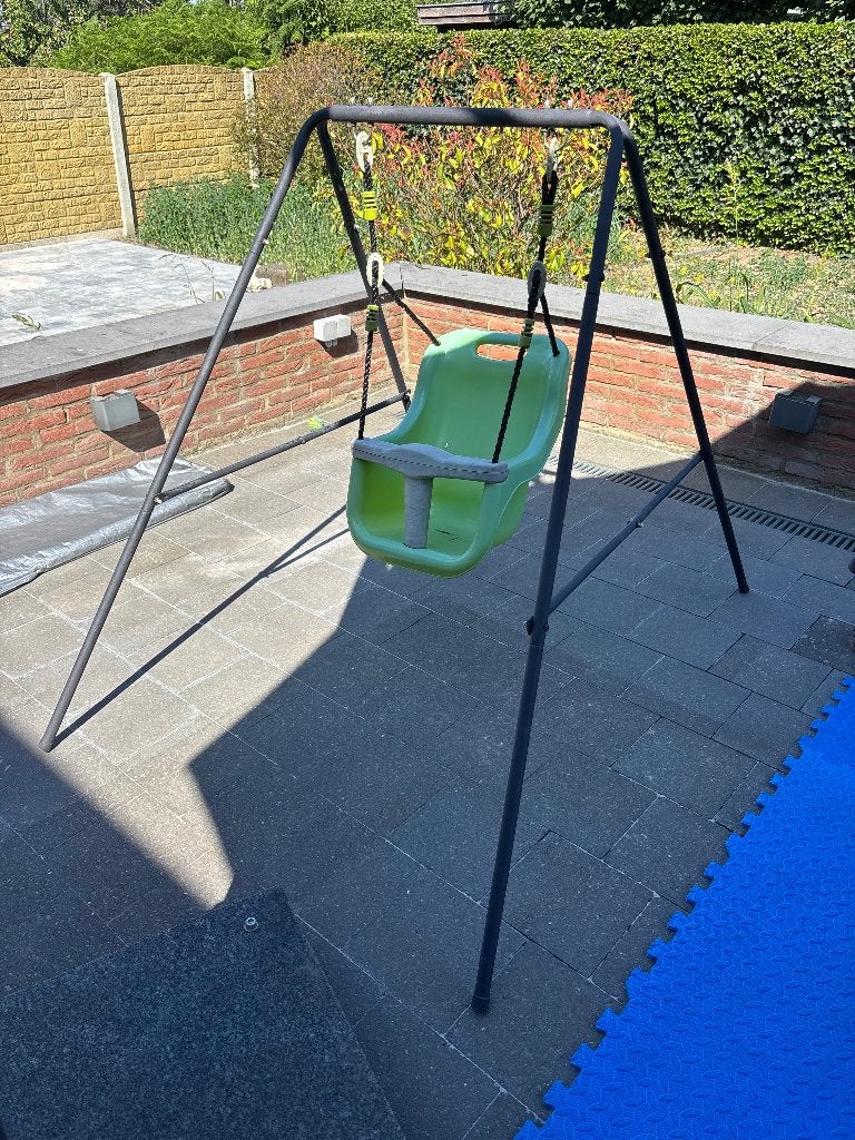Balançoire pour bébé, Enfants & Bébés, Jouets | Extérieur | Aires de jeux, Enlèvement, Utilisé, Balançoire