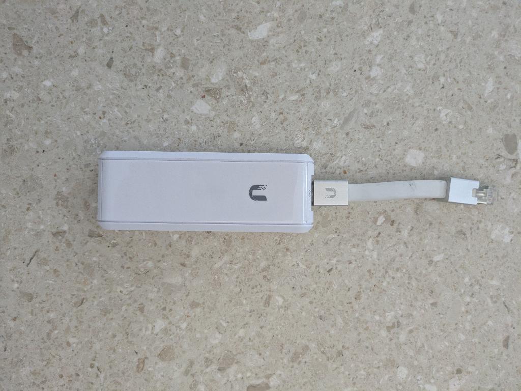 Ubiquiti UniFi Cloud Key Gen1 UC-CK + originele adapter, Computers en Software, Netwerk switches, Gebruikt, Ophalen of Verzenden