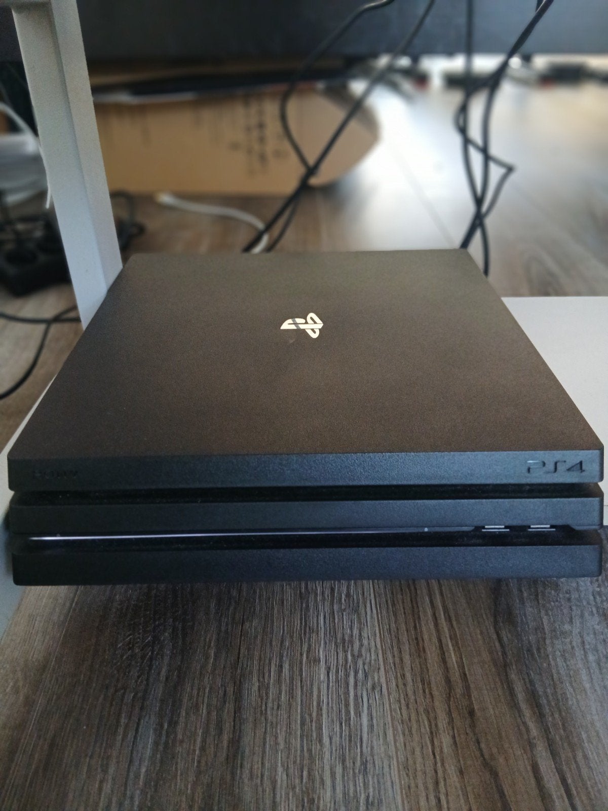 PS4 pro 1TB met 2 controllers en 6 games, Games en Spelcomputers, Spelcomputers | Sony PlayStation 4, Ophalen, Met games, Met 2 controllers