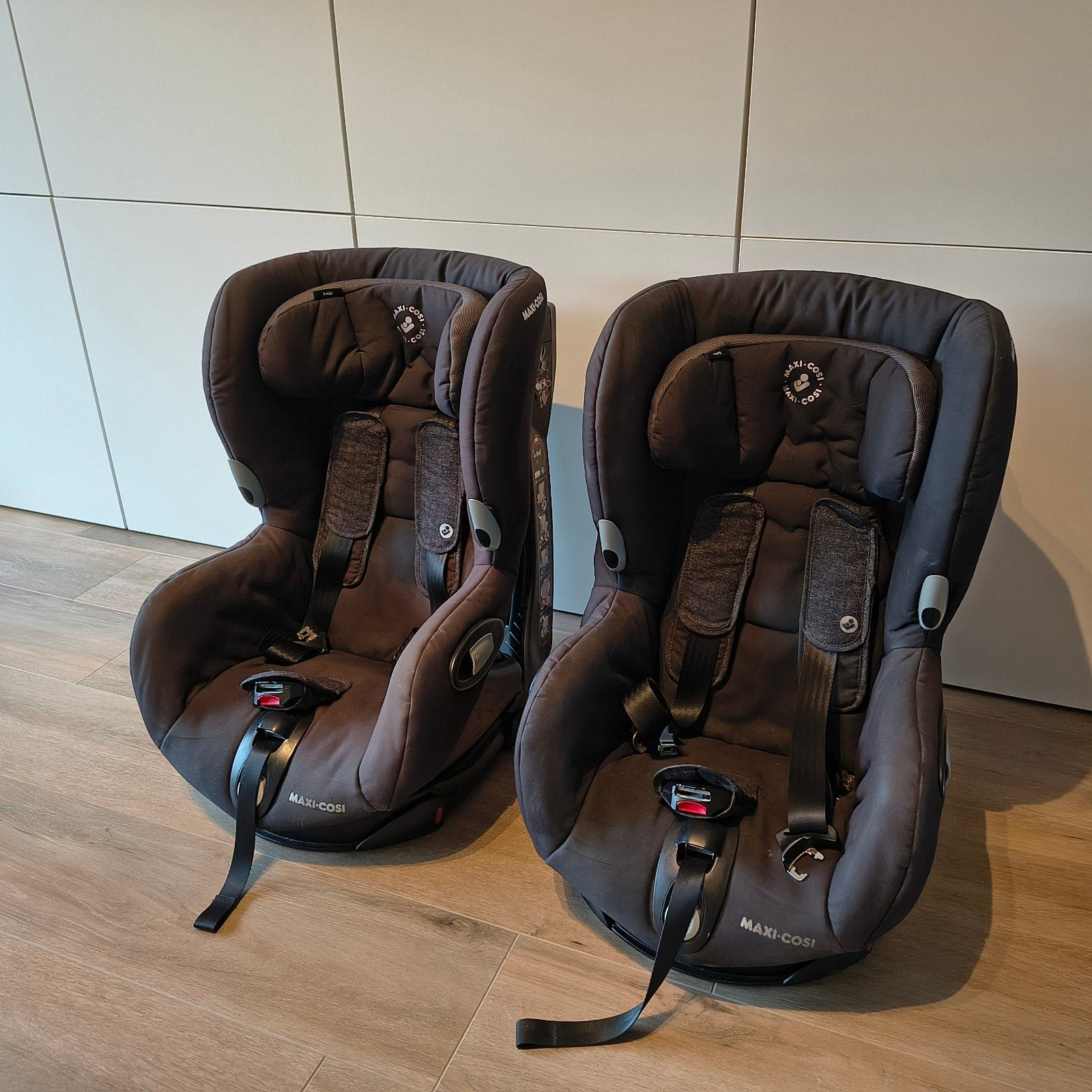 2 x autostoel Maxi-Cosi Accis black, Ophalen, 0 t/m 18 kg, Zijbescherming, Maxi-Cosi