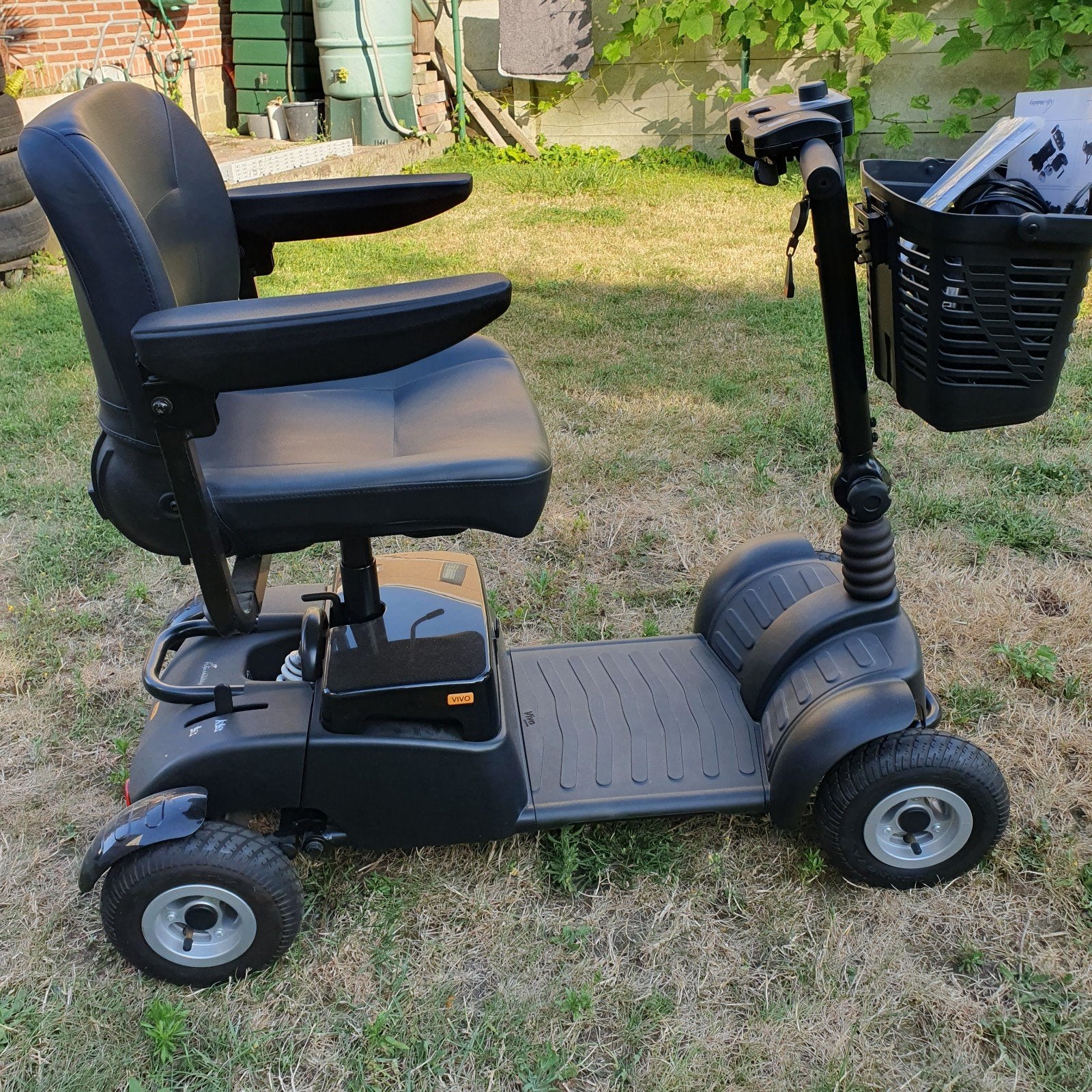 Prachtige scootmobiel ️nieuwste model️
MET NIEUWE ACCU'S!!, Diversen, Ophalen