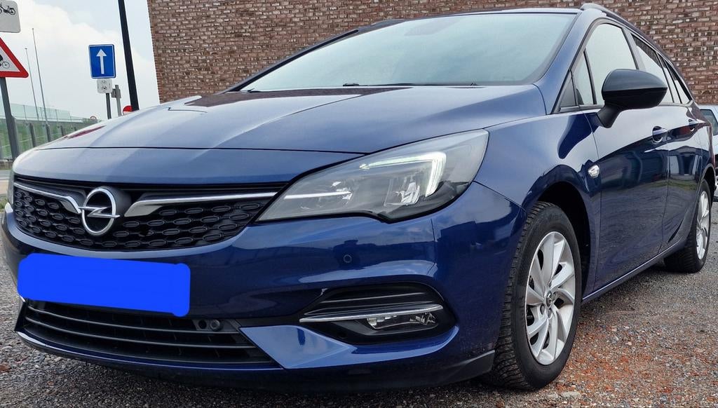 OPEL Astra Sports Tourer 1.5 Turbo D S/S 
DIESEL Euro 6d, Auto's, Euro 6, Particulier, Astra, Parkeersensor