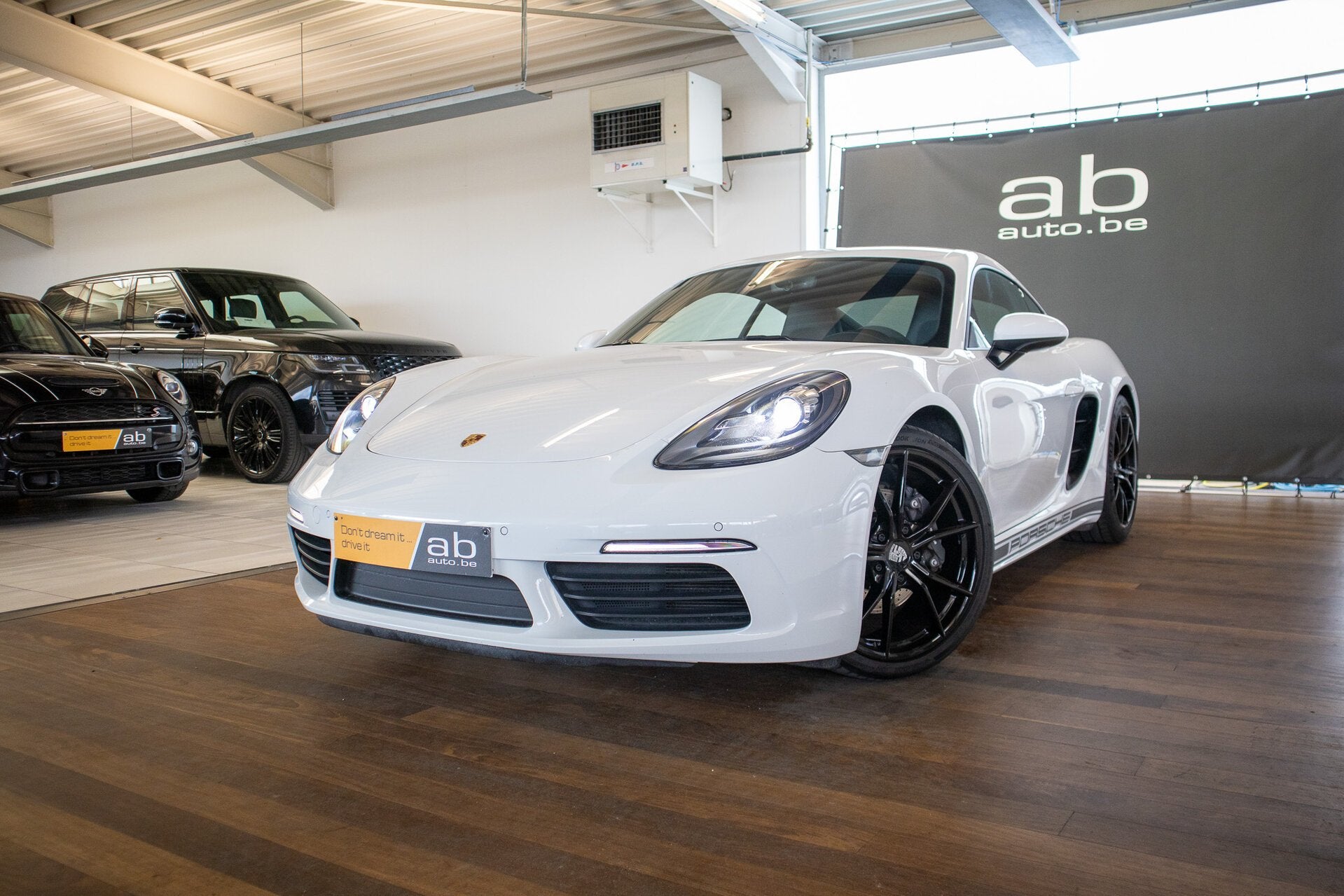 Porsche Cayman 718, Auto's, Porsche, 4 cilinders, https://public.car-pass.be/vhr/18f7eb40-5b1b-4966-88e6-9417e1535c9d, 0 kg, Bedrijf