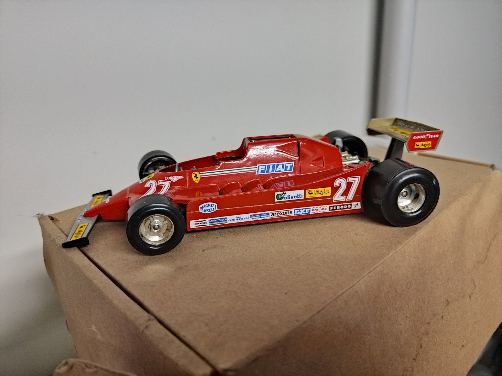 Ferrari Patrick Tambay, Hobby en Vrije tijd, Modelauto's | 1:18, Ophalen, Gebruikt, Auto, Burago