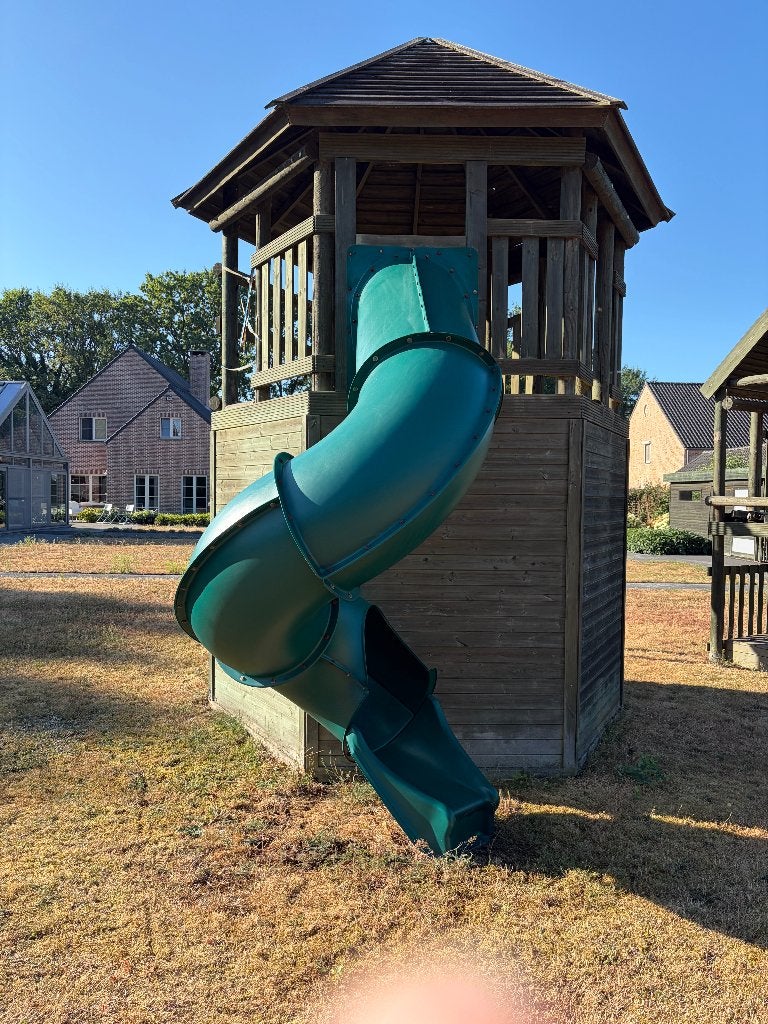 Swing-N-Slide superbuisglijbaan, Enfants & Bébés, Jouets | Extérieur | Aires de jeux, Enlèvement, Comme neuf, Toboggan