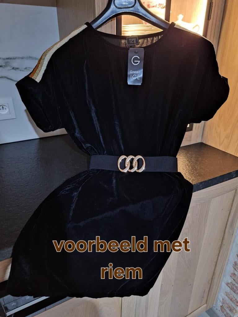 Fluweelzacht Nieuw Kleedje Green Ice *Maat M, Kleding | Dames, Jurken, Ophalen, Maat 38/40 (M)