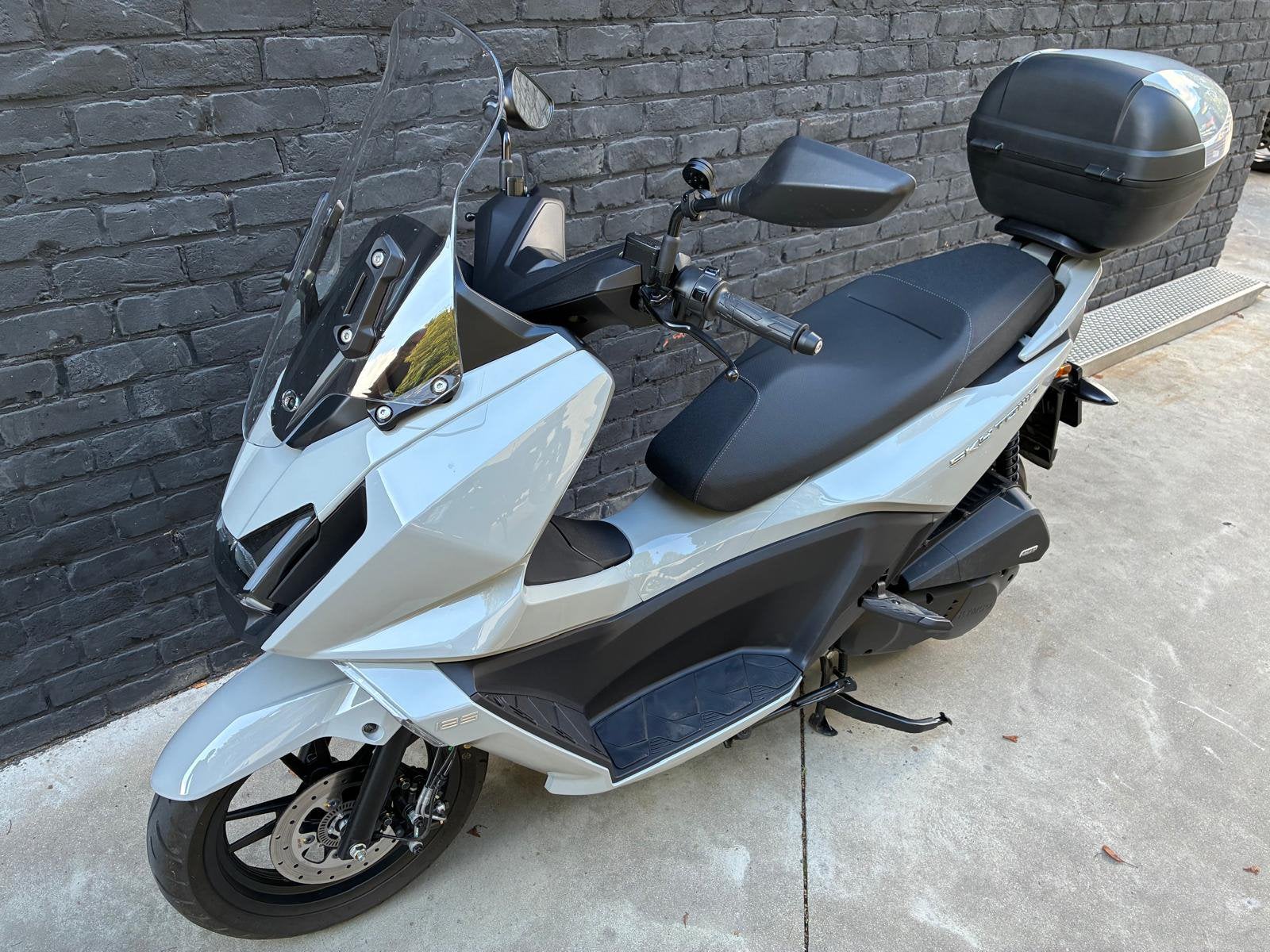 Kymco 125cc, garantie de 18 mois, Enlèvement