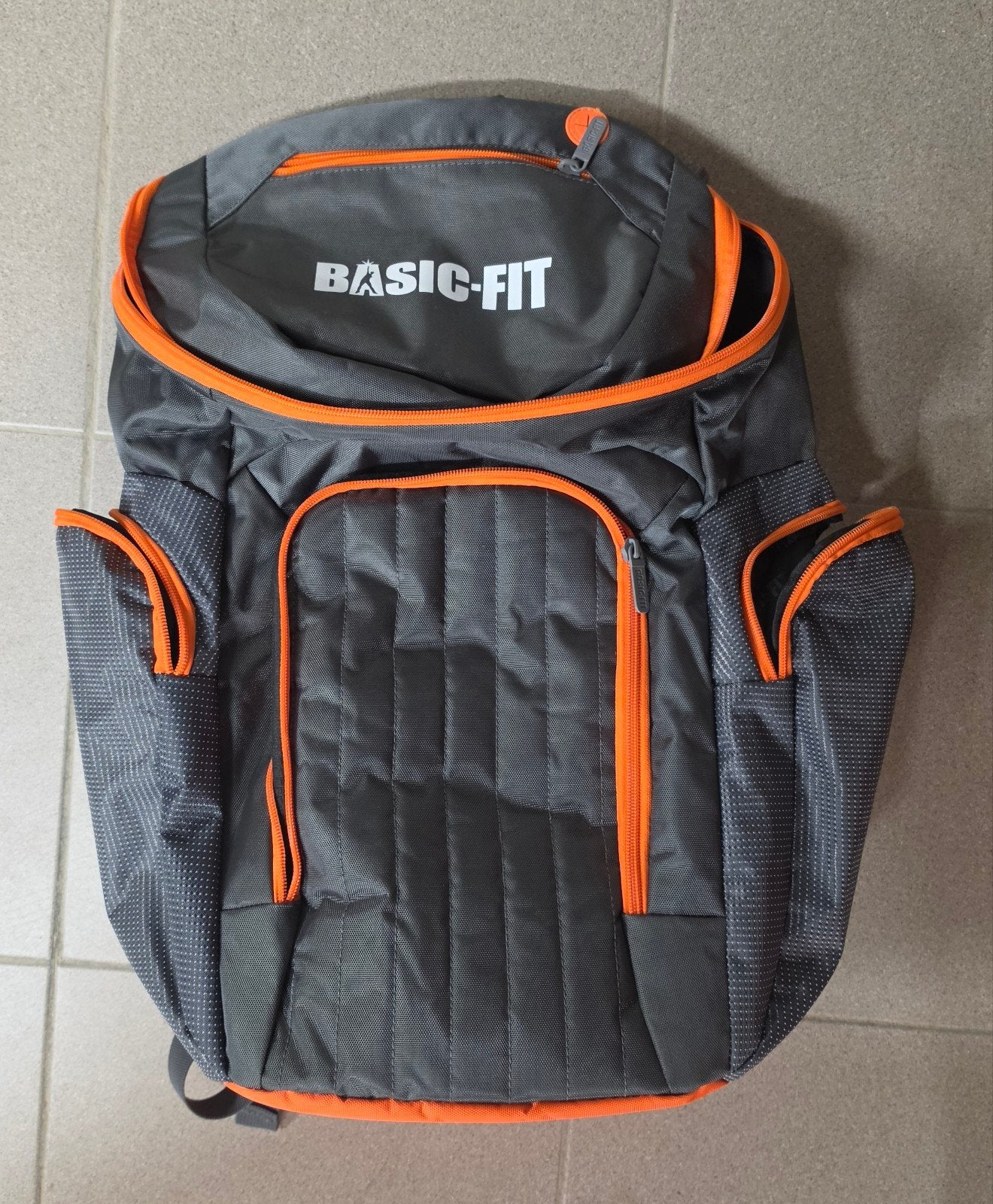 A vendre sac à dos Basic Fit, Sports & Fitness, Alpinisme & Randonnée, Enlèvement ou Envoi, Sac à dos
