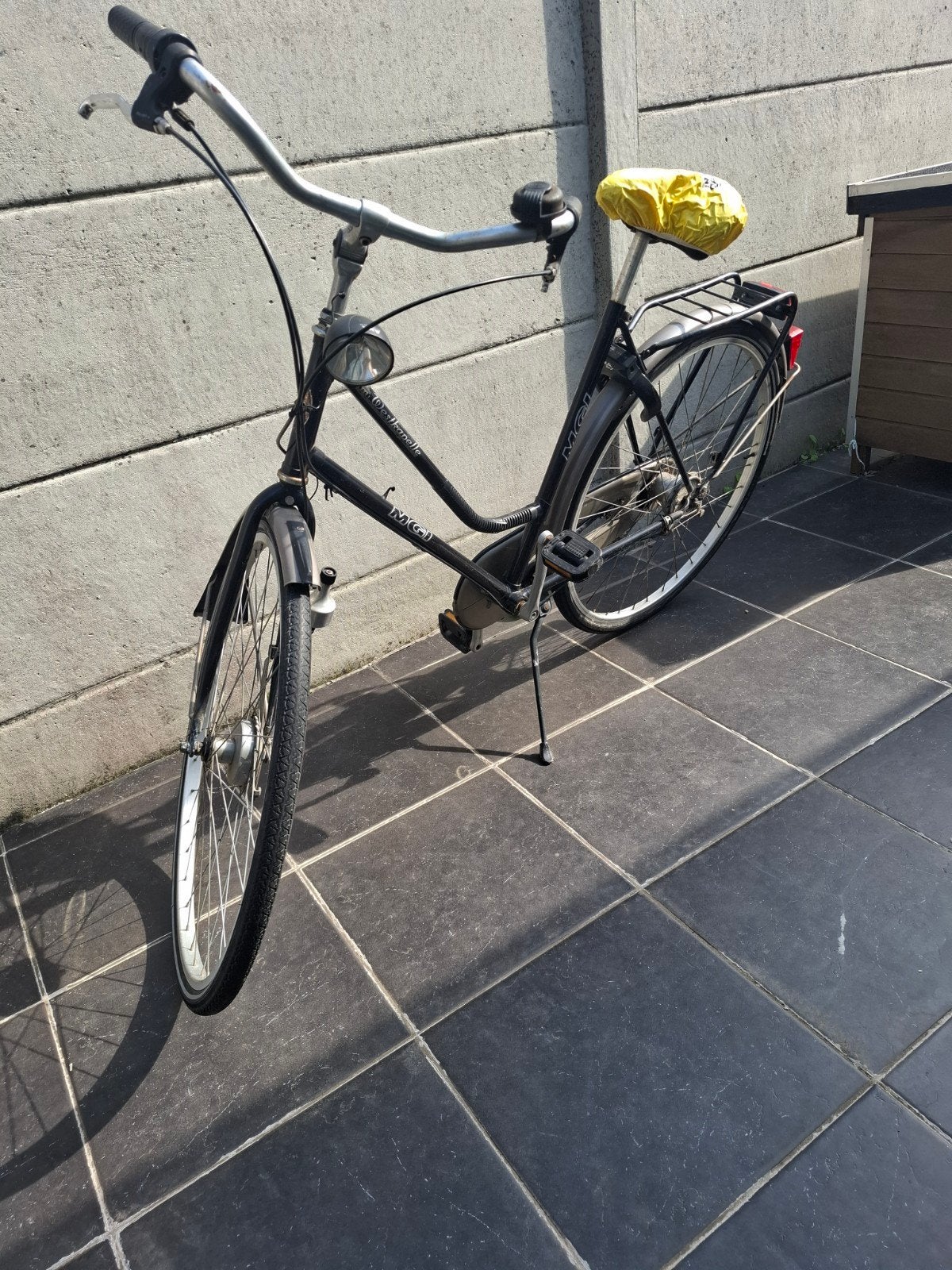 Damesfiets, Ophalen