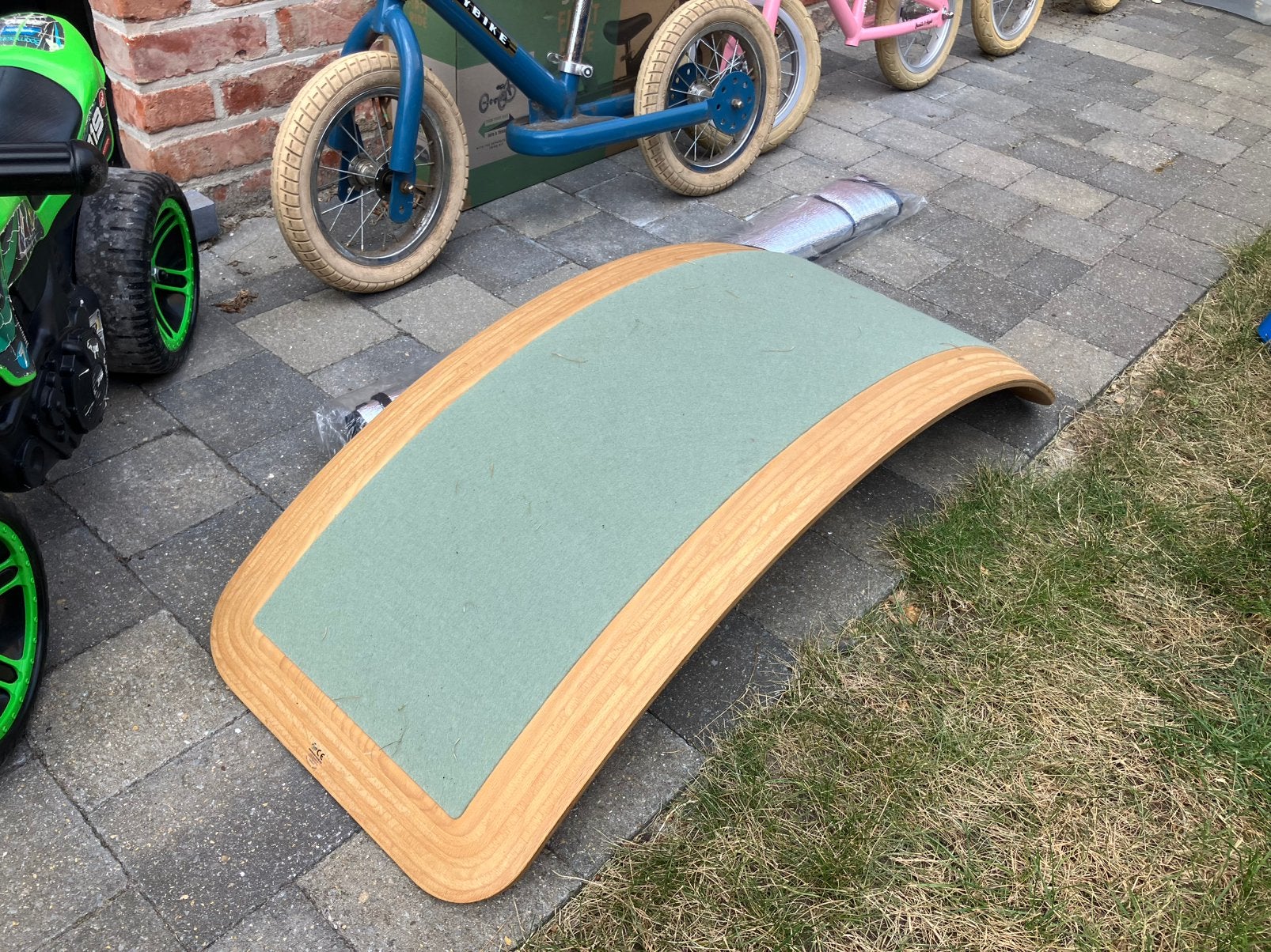 Wobbel Balance Board met vilt, Sport en Fitness, Turnen, Ophalen, Gebruikt