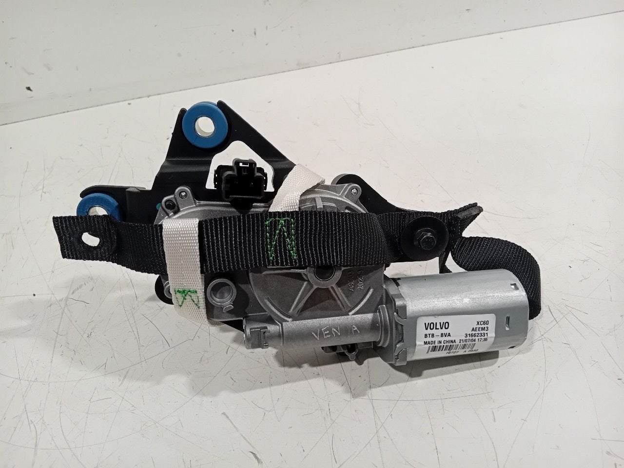 Ruitenwissermotor achter Volvo XC60, Onderdelen@venauto.nl, Van der Ven Autorecycling B.V., Gebruikt, Ettenseweg 76, 4706 PB Roosendaal, The Netherlands