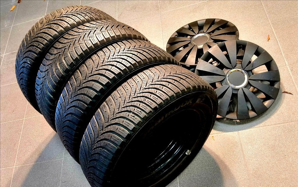 Bons pneus hiver 175/65-14, jantes Kia / Hyundai, 14 pouces, Pneus et Jantes, Pneus hiver, 175 mm