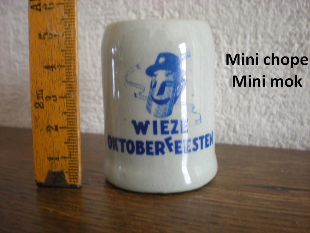 WIEZE Oktoberfeesten MINI MOK, Verzamelen, Ophalen of Verzenden, Zo goed als nieuw, Pul(len)