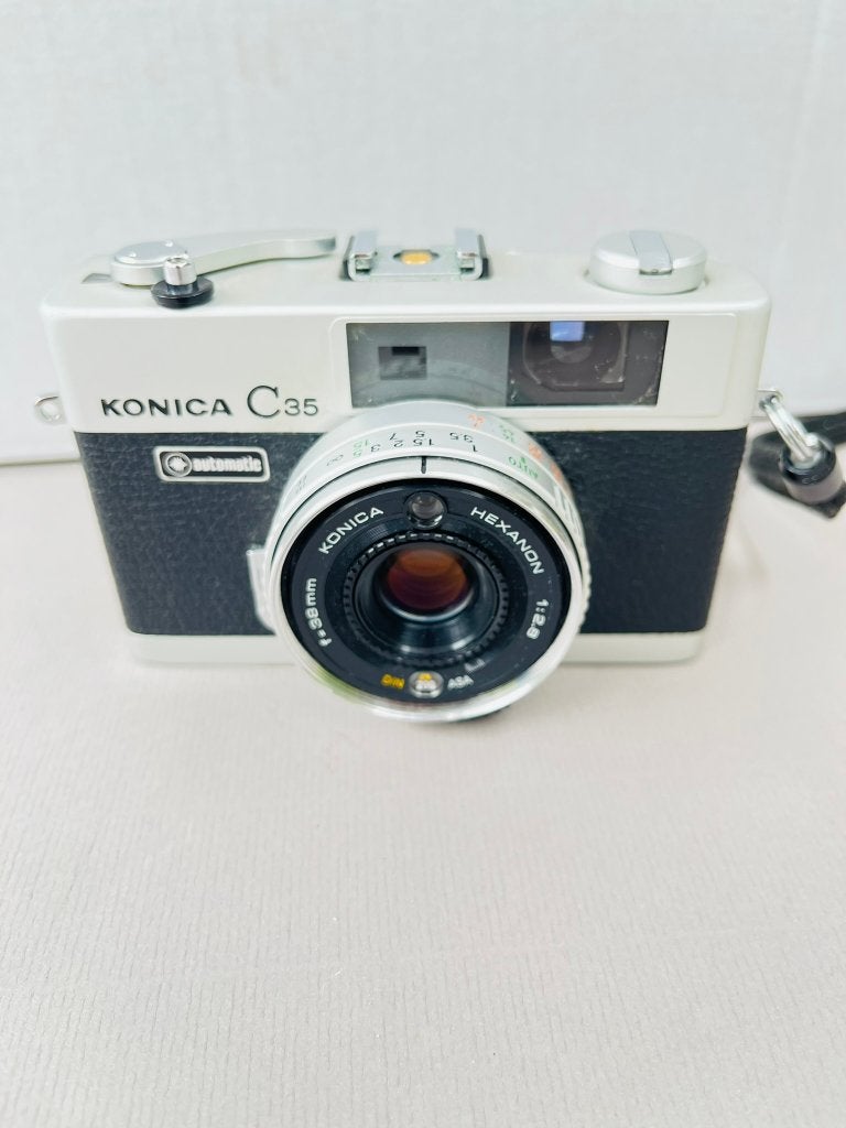 Konica C35 Automatic 35mm Analoge Camera, Audio, Tv en Foto, Fotocamera's Analoog, Gebruikt, Compact, Konica, Ophalen of Verzenden
