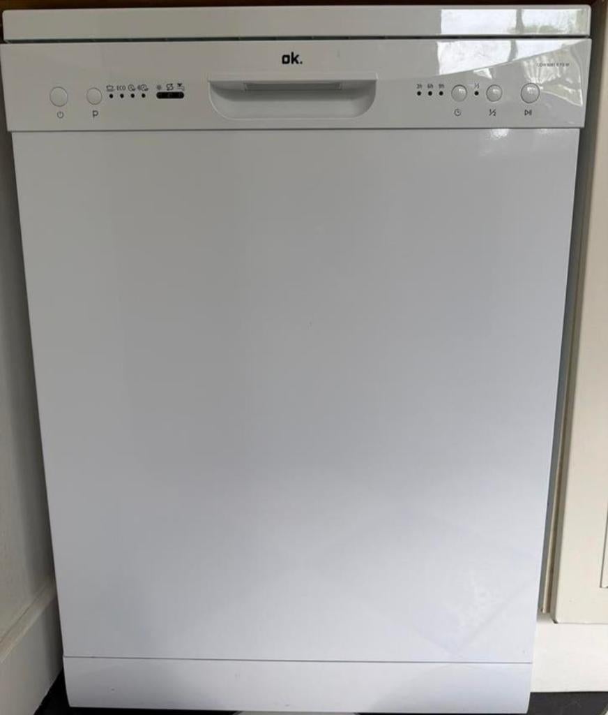 Vaatwasmachine OK, Elektronische apparatuur, Ophalen, Zo goed als nieuw, Vrijstaand, Eco programma