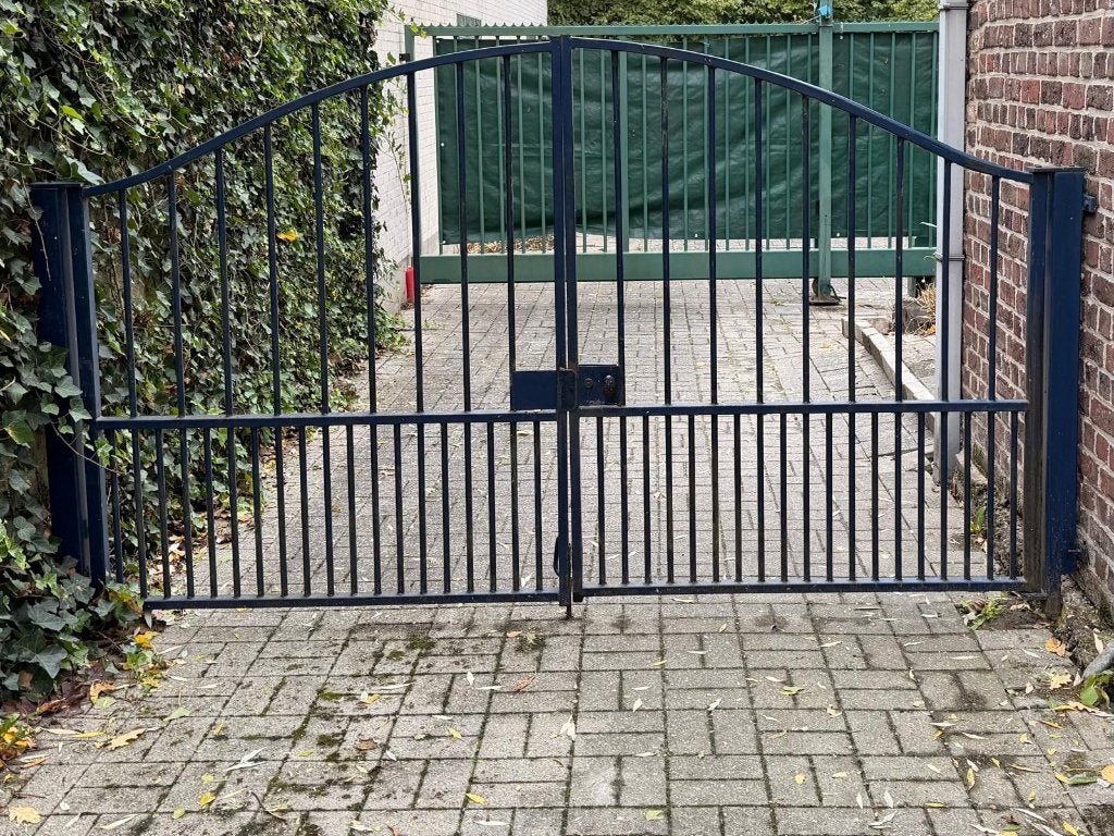 draaipoort, Ophalen, Gebruikt, IJzer, Spijlenhekwerk