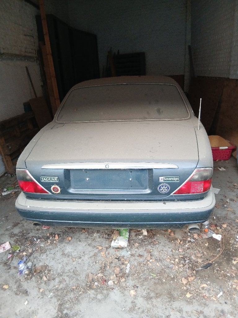Jaguar Sovereign, foto 2