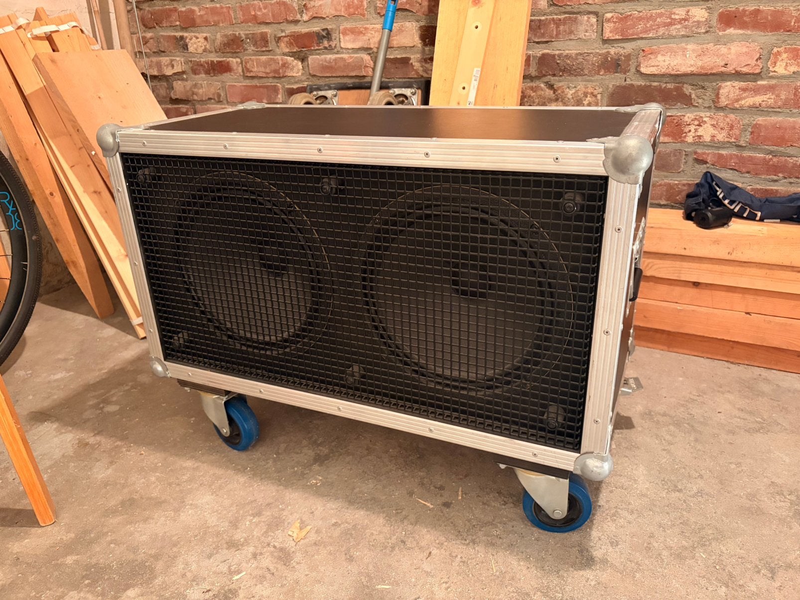 Guitarking 2x12 cab Celestion V30, Musique & Instruments, Enlèvement, Comme neuf, Guitare, 100 watts ou plus