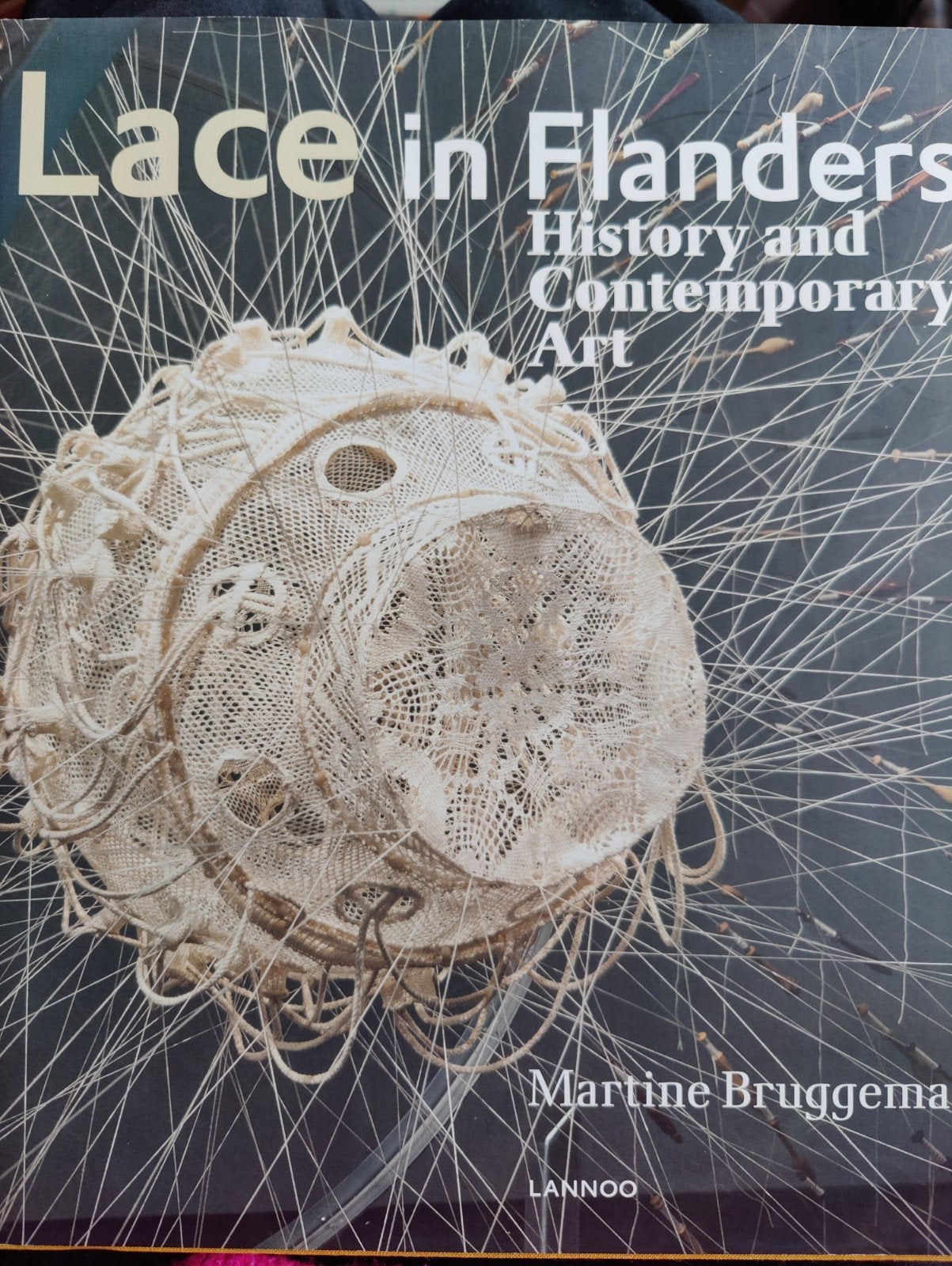 Martine Bruggeman - Lace in Flanders, Ophalen of Verzenden, Martine Bruggeman