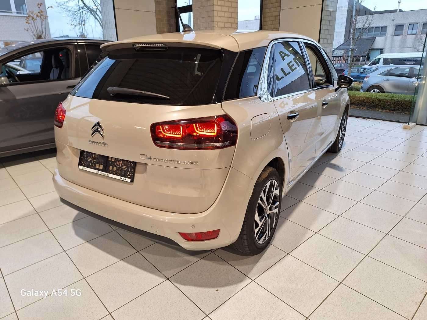 Citroën C4 Spacetourer 2019 - AUTOMATIC - 12M WARRANTY - NE, Auto's, Automaat, Monovolume, Gebruikt, Bedrijf