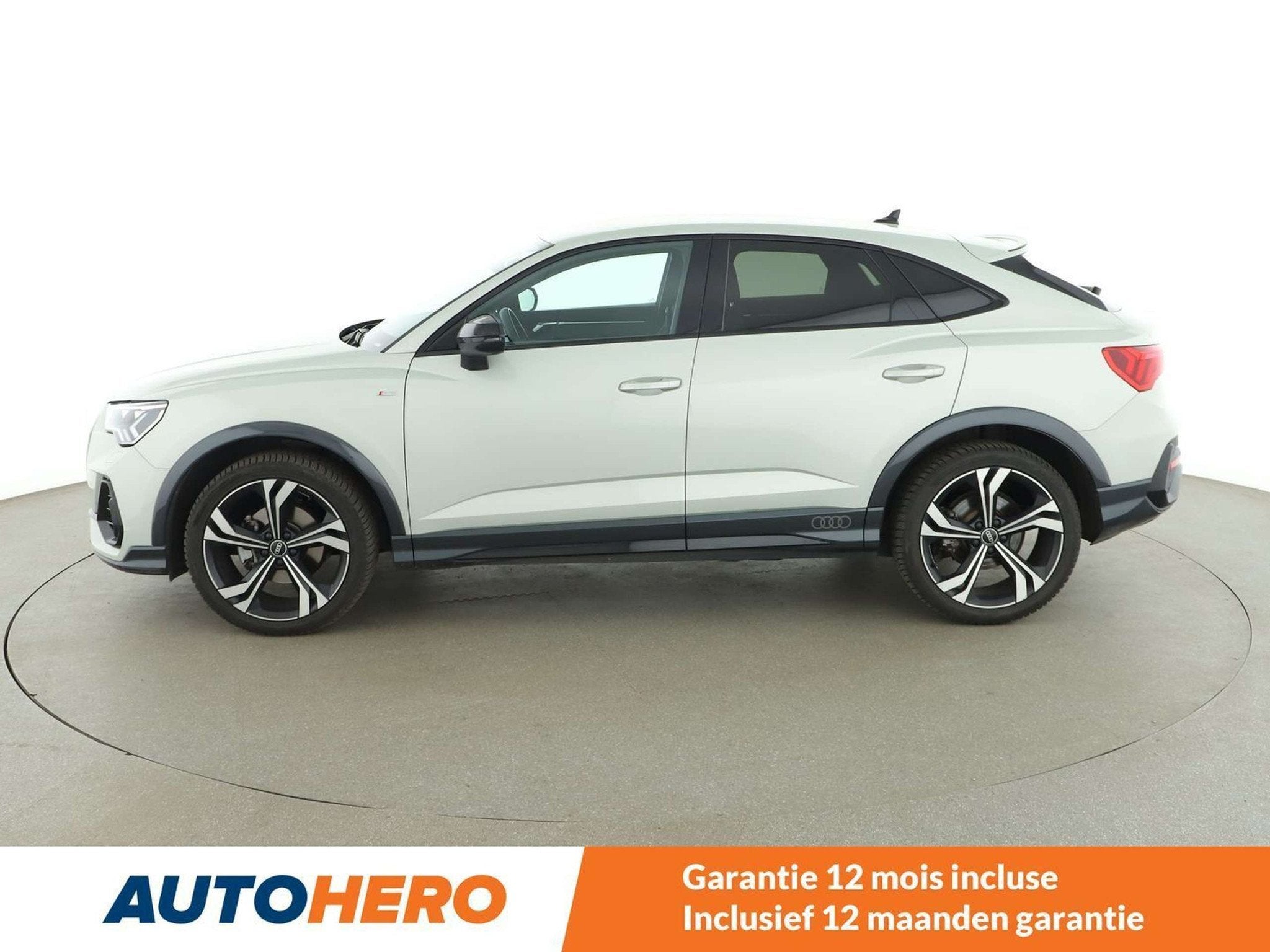 Audi Q3 35 TDI S line (année de construction 2021), Argent ou Gris, Achat, 5 portes, Automatique