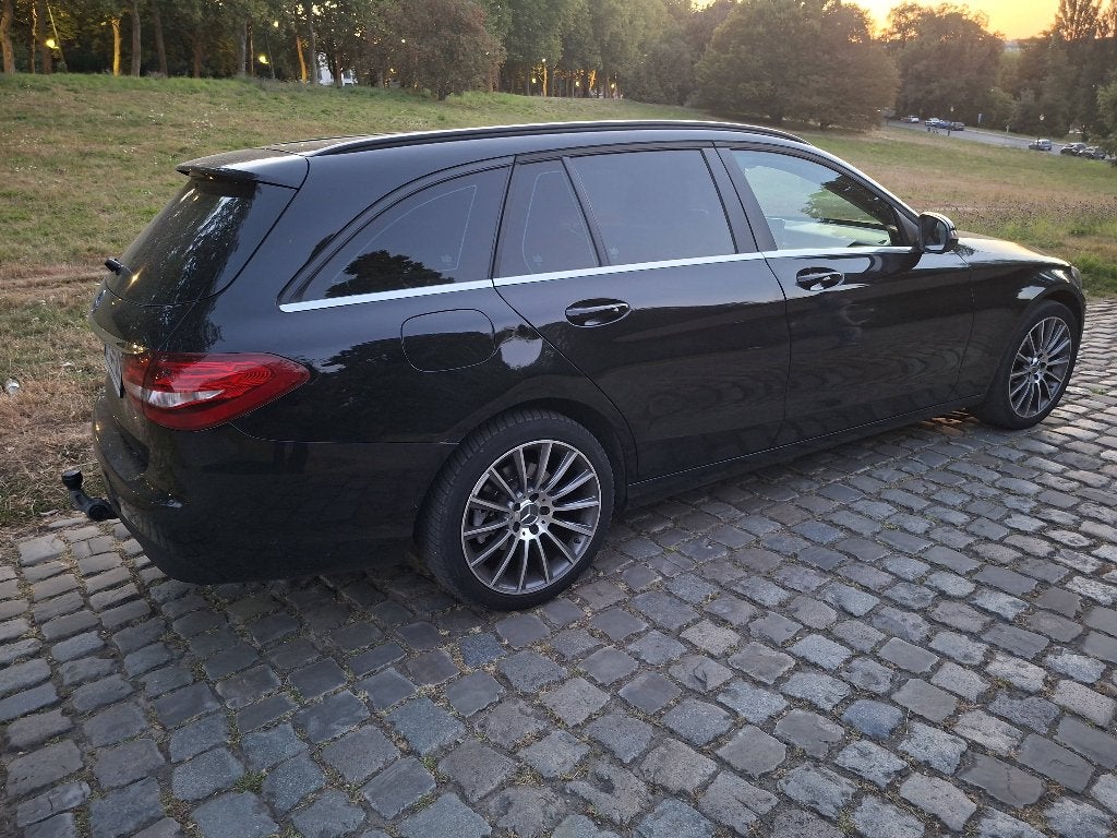 Vente véhicule  Mercedes C180d, Zakelijke goederen, Ophalen