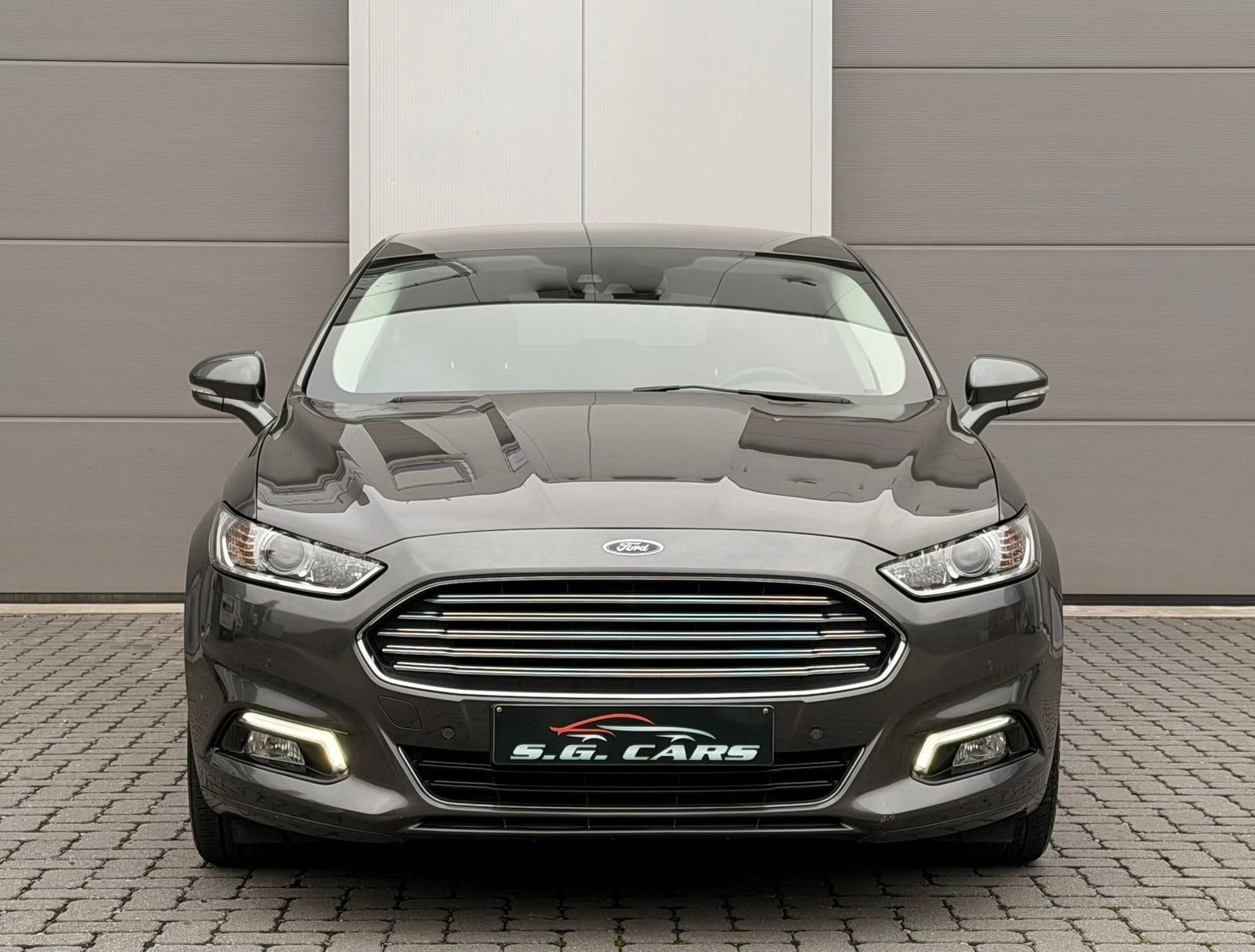 FORD MONDEO 1.5 BENZINE 130.000KM EURO6b 2019, Auto's, Euro 6, Mondeo, Bedrijf, Handgeschakeld