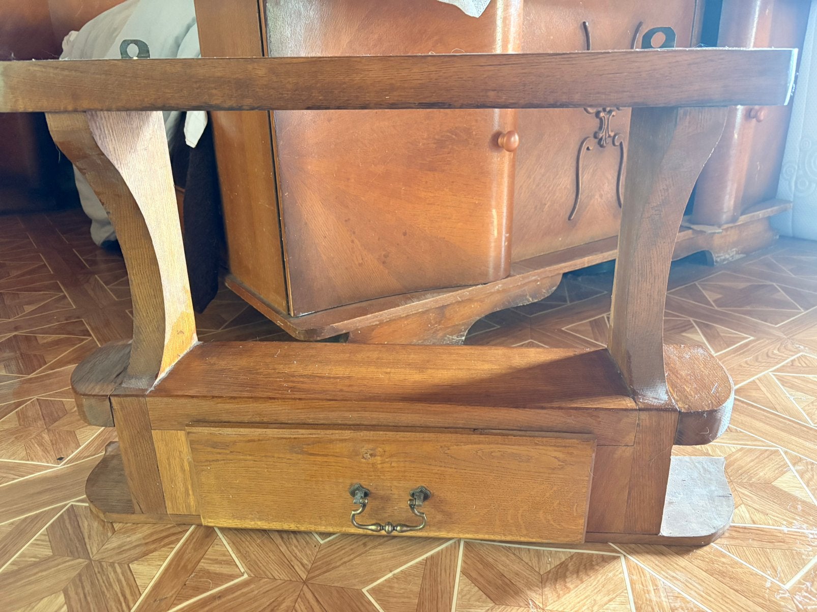 Etagere en bois annee 1940, Enlèvement