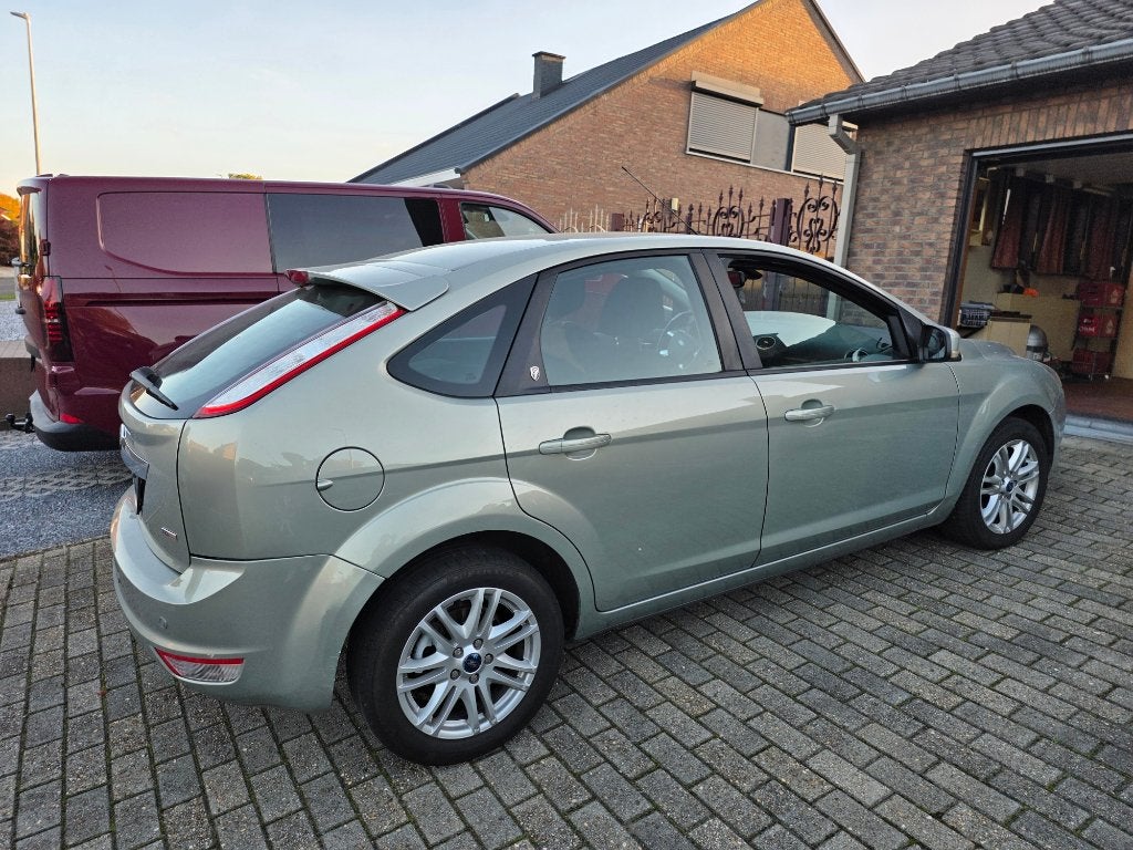 Ford Focus Ghia 5D 1.6 TDCI, Autos, Focus, Achat, Noir, 5 portes
