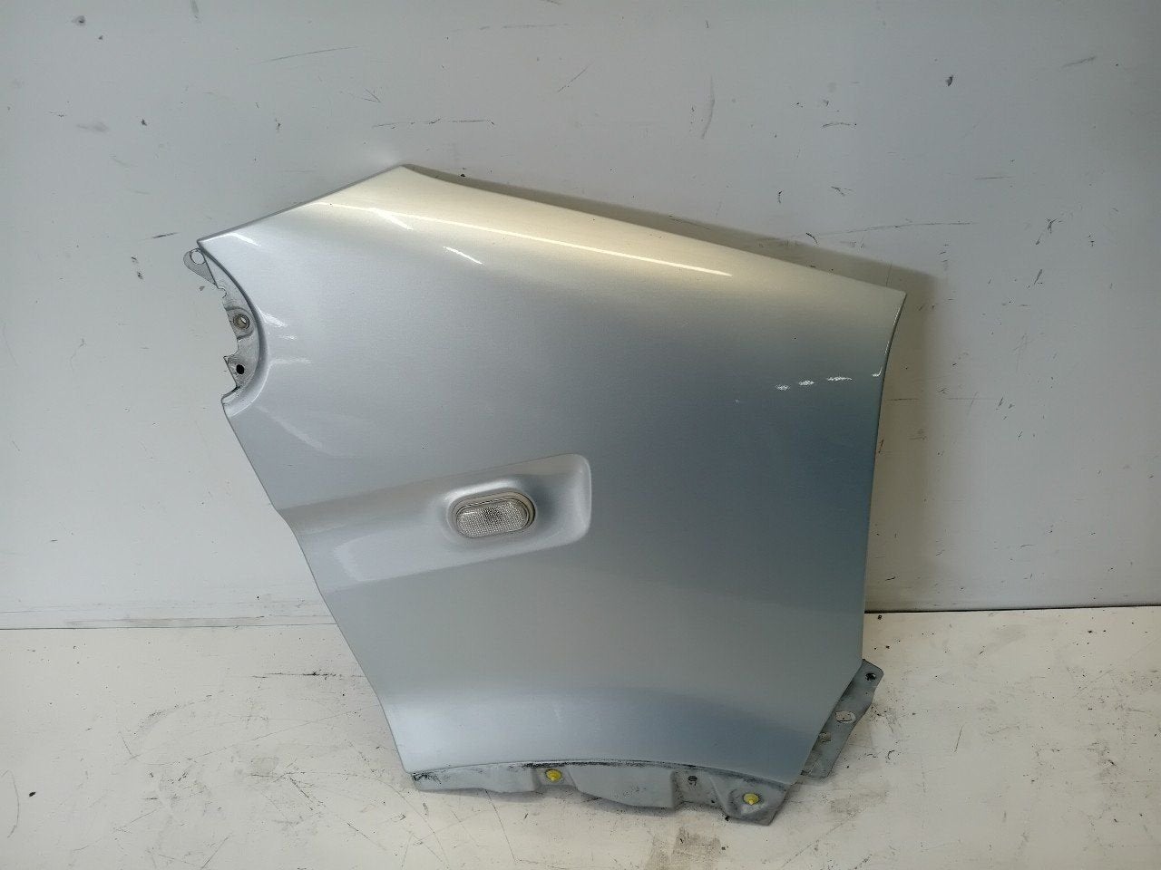 Spatbord rechts voor Opel Movano, Onderdelen@venauto.nl, Van der Ven Autorecycling B.V., Ettenseweg 76, 4706 PB Roosendaal, The Netherlands