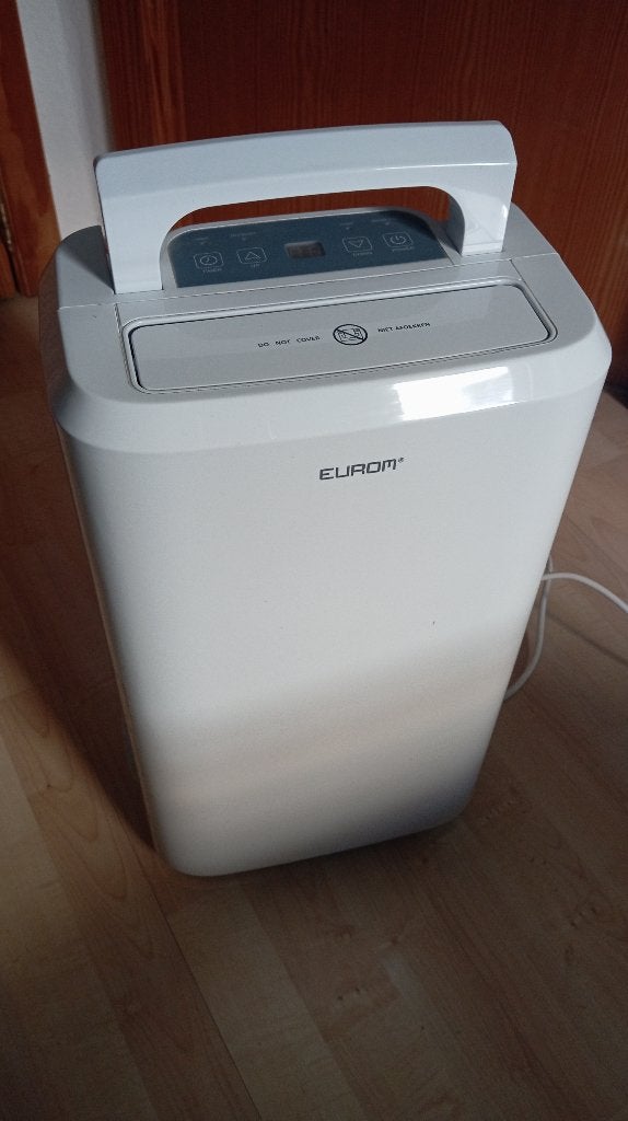 Luchtontvochtiger, Elektronische apparatuur, Ophalen, Zo goed als nieuw, Luchtontvochter