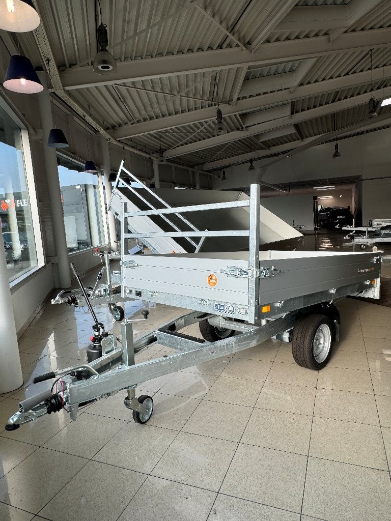 Stockmodel kipper (Saris) in korting, Ophalen, Nieuw