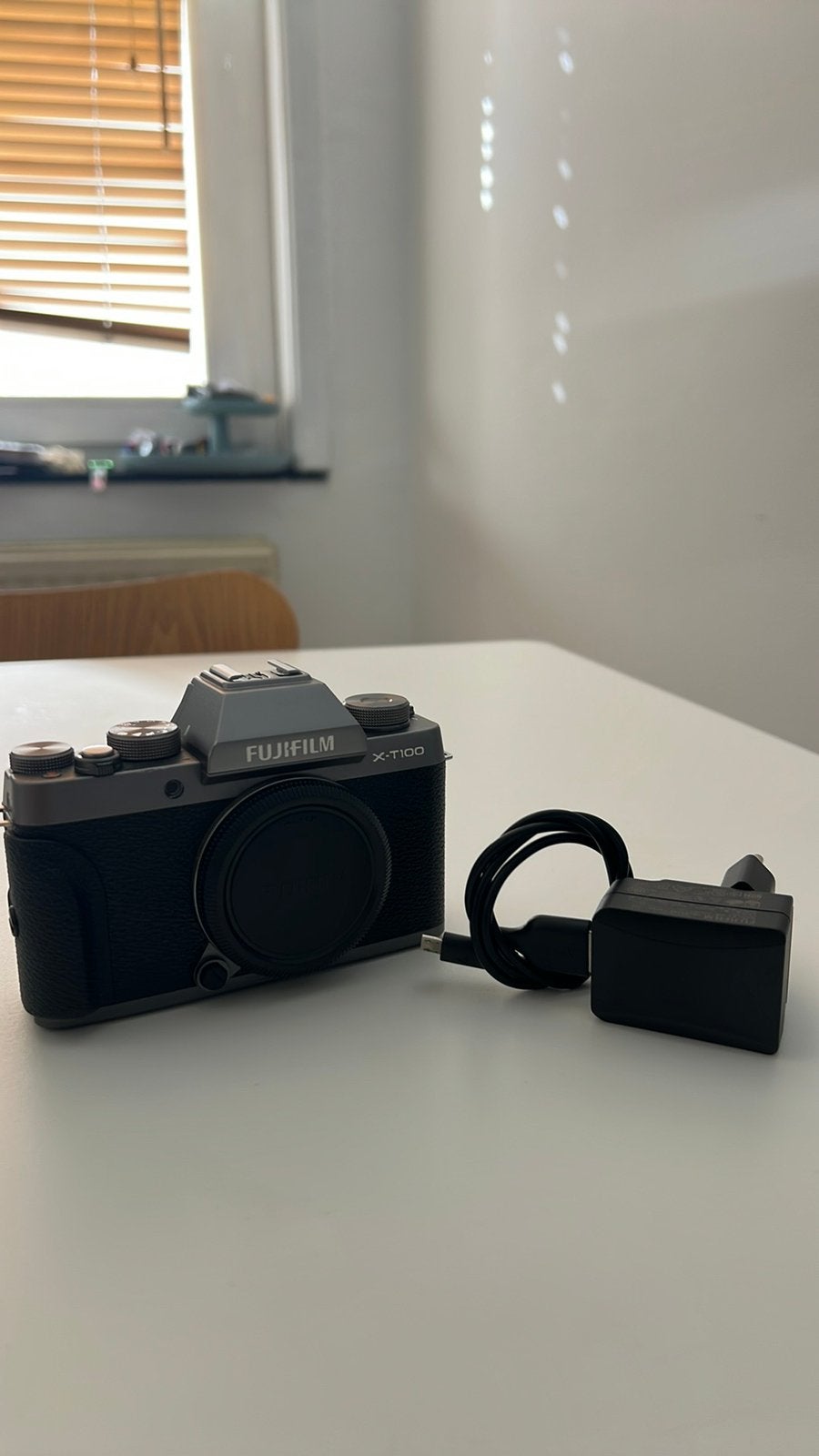 Fujifilm X-T100 camera met alleen behuizing, Ophalen of Verzenden, Zo goed als nieuw