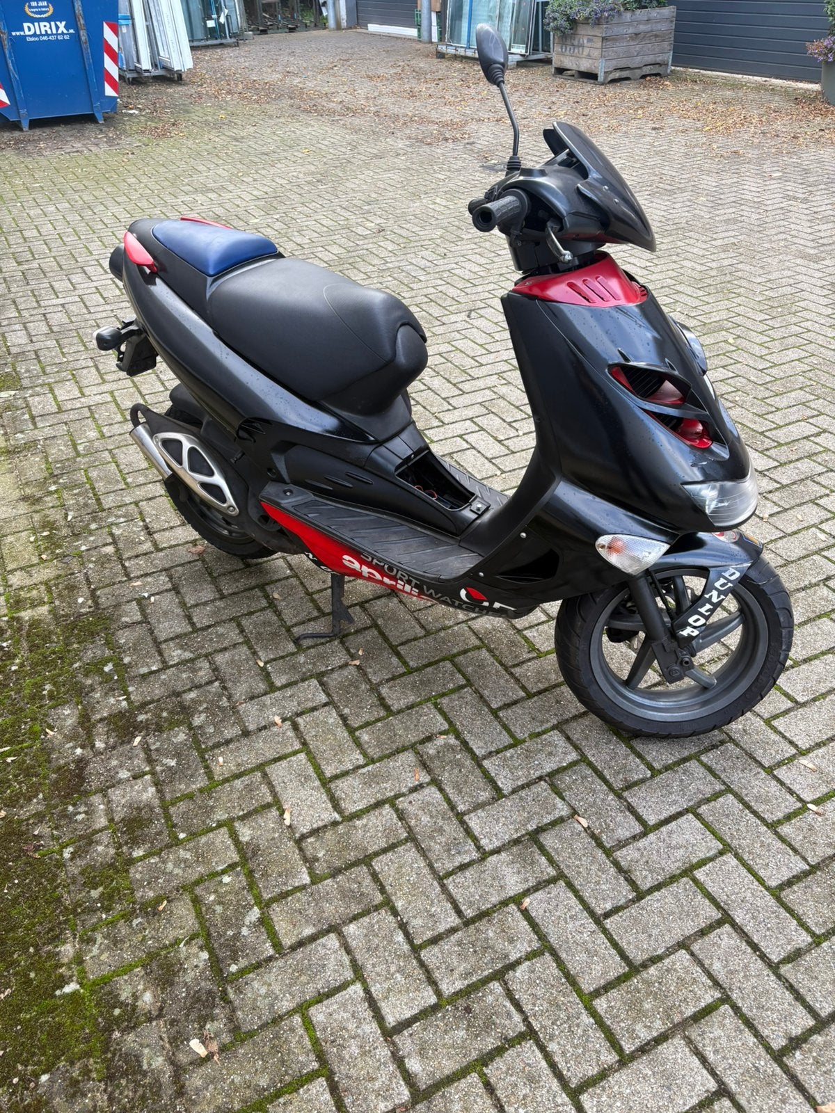Aprilia sr50, Ophalen, Zo goed als nieuw, 50 cc