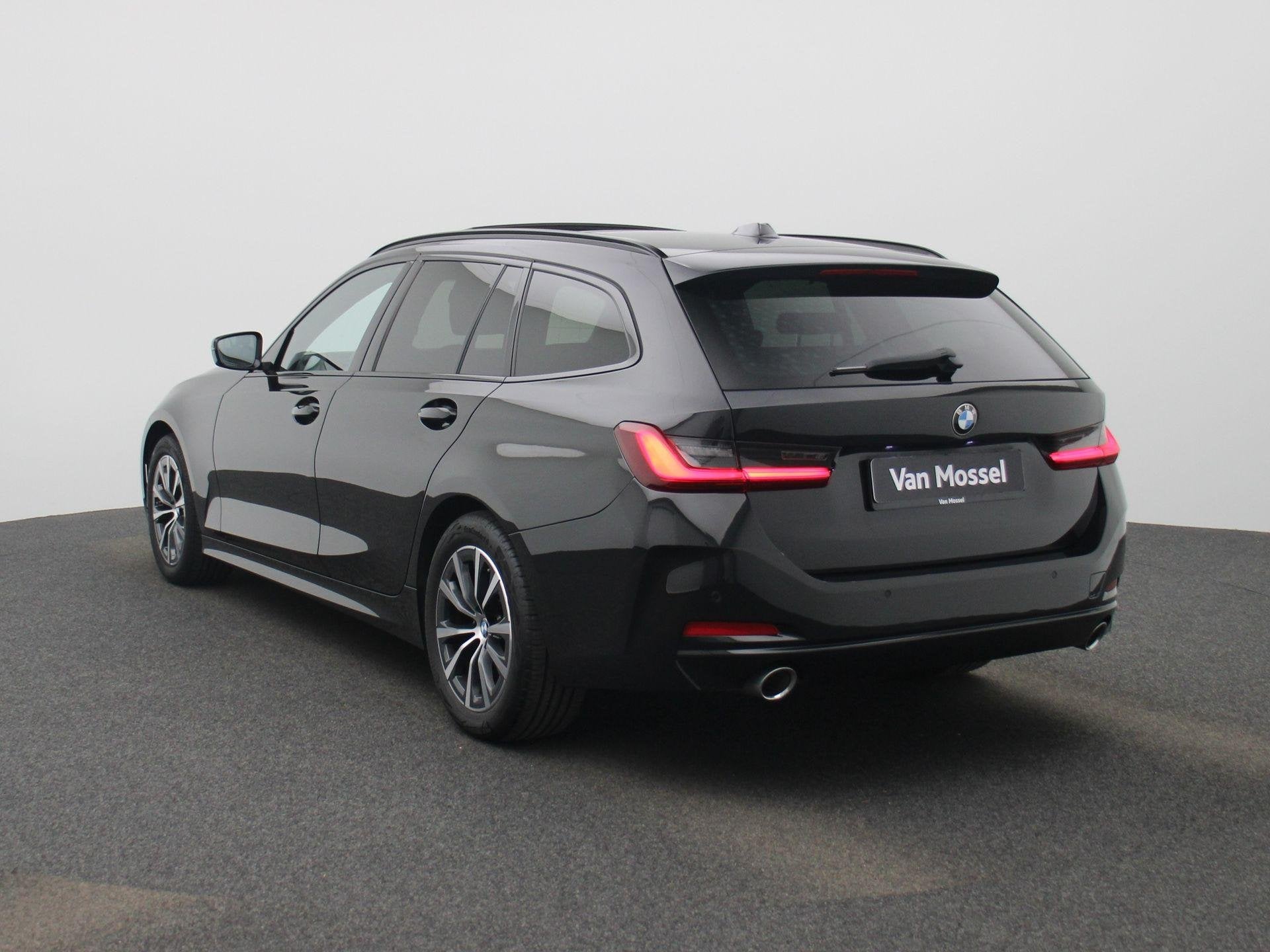 BMW 3 Reeks Touring 316d Pano Schuif-kanteldak | PDC V+A | L, Auto's, BMW, Gebruikt, Zwart, 4 cilinders, Zwart