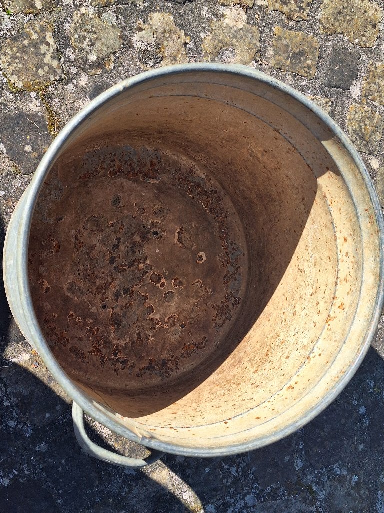 Ancienne cuve à stérilisation percée, 25 à 40 cm, Enlèvement, Utilisé, Jardin