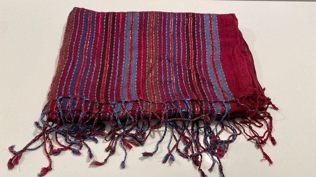 Multicolor sjaal met streepjesprint, Ophalen of Verzenden, Zo goed als nieuw, Sjaal
