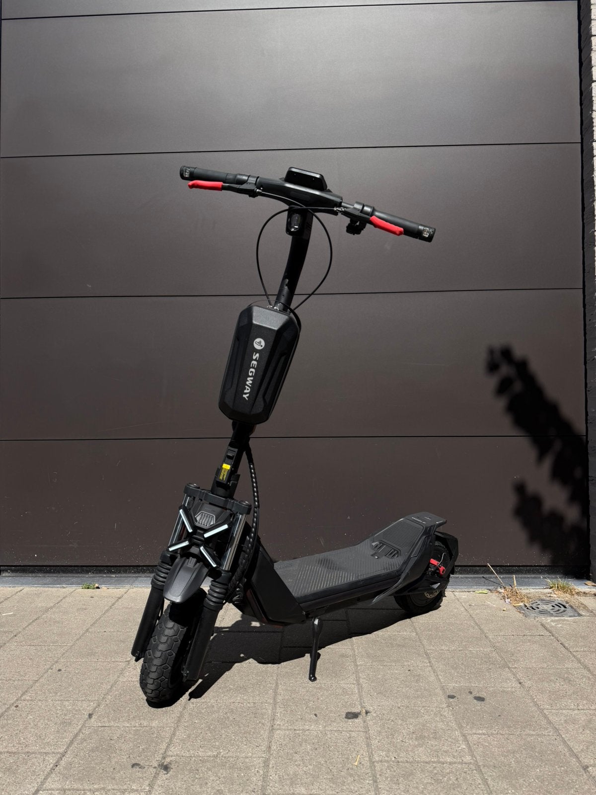 Ninebot ZT3 PRO electric scooter, Fietsen en Brommers, Ophalen, Zo goed als nieuw, Elektrische step (E-scooter)