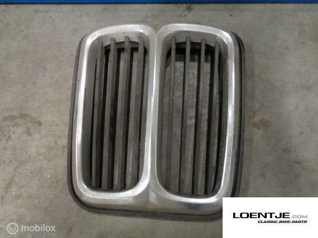 grill nieren bmw e12 518 520 525 528 535 530, Autos : Pièces & Accessoires, Enlèvement ou Envoi, Utilisé, BMW, BMW