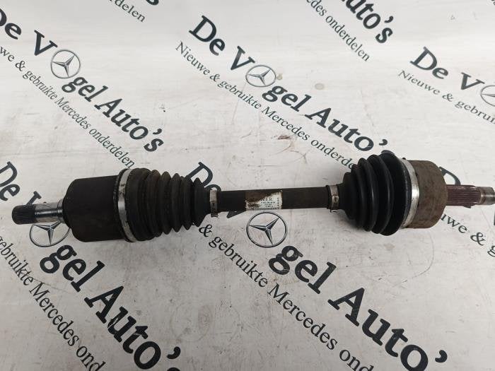 Arbre de transmission avant gauche d'un Mercedes Vito, 3 mois de garantie, Utilisé, -, -