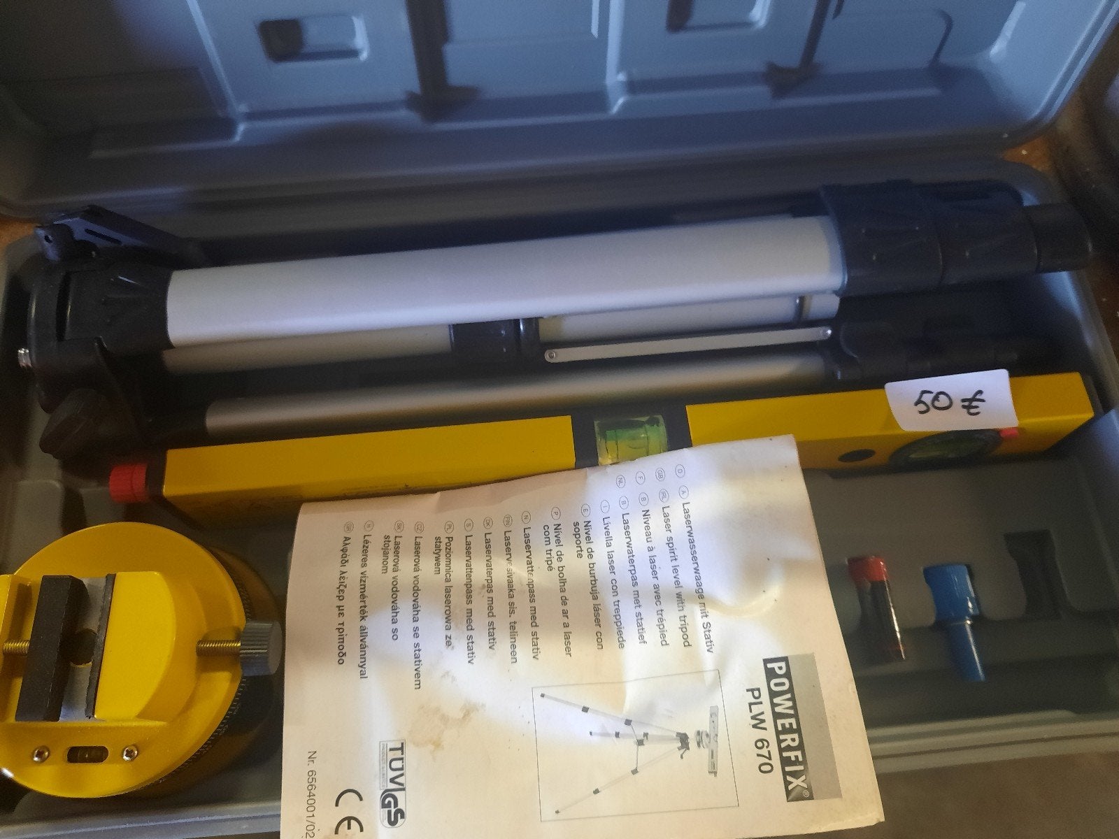 Laserwaterpas met statief nieuw, Ophalen