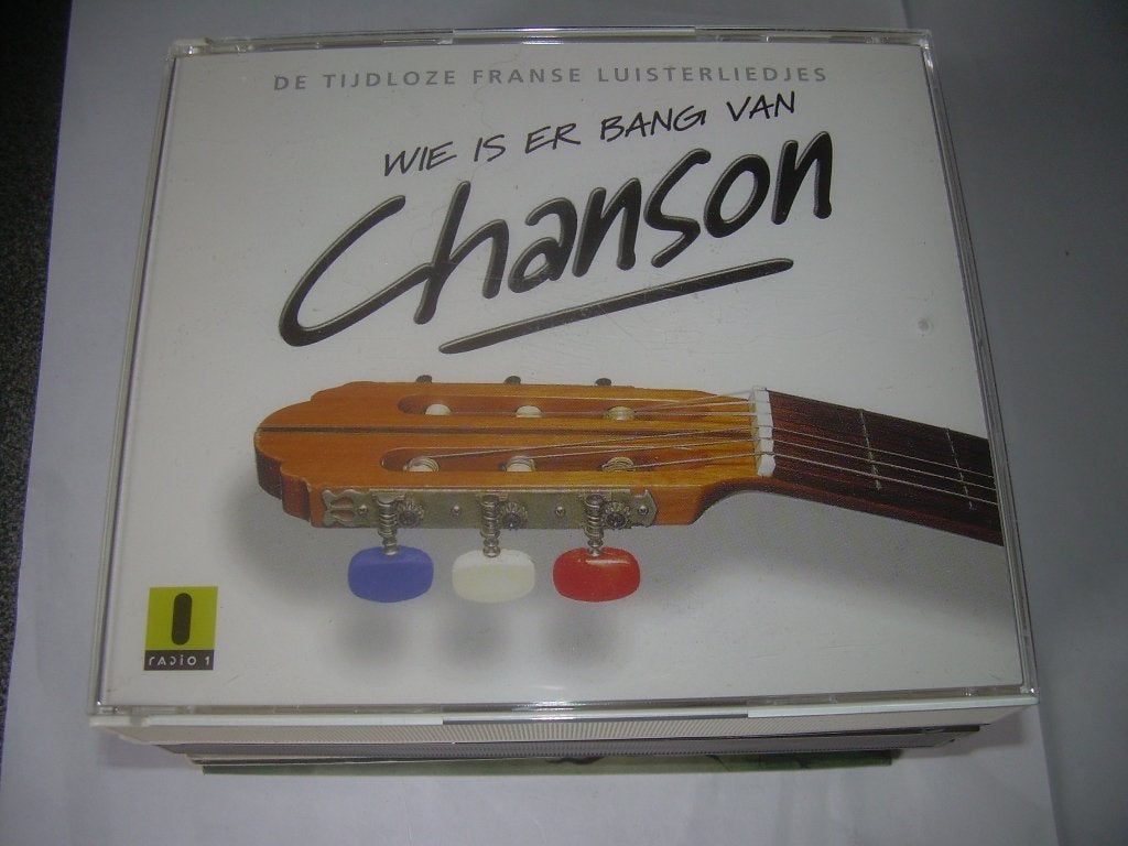 COFFRET DE 2 CD - RADIO 1 - CHANSON - UN FRANÇAIS INTEMPO, CD & DVD, CD | Compilations, Enlèvement ou Envoi, Comme neuf, Pop, Coffret