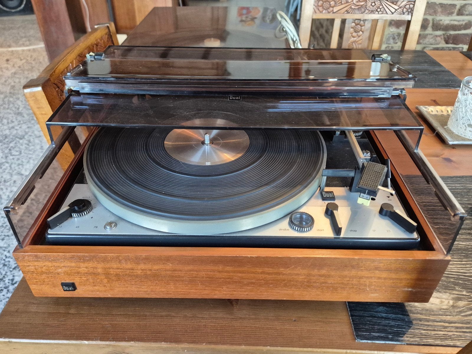 Platine Dual, Enlèvement, Dual