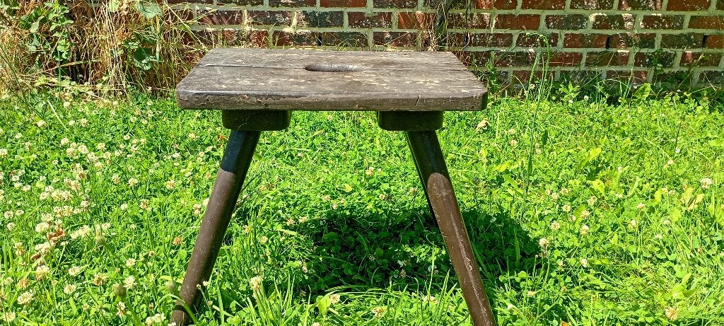 Tabouret allemand de bunker, Verzamelen, Militaria | Tweede Wereldoorlog, Ophalen, Overige soorten